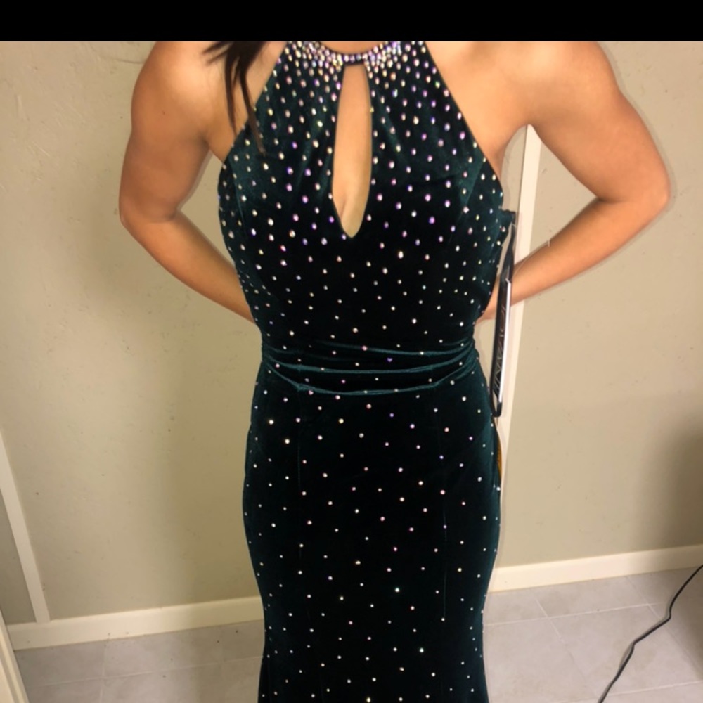 JOVANI prom dress